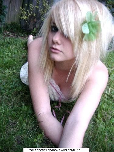mai am! poze emo